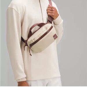 Lululemon all day essentials belt bag in trench brown NWT
